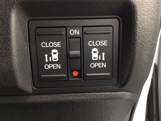 N-BOXカスタム ターボ デモカーUP・LED・フルセグ・メモリナビ・純正AW・ホンダCONNECT イモビライザー 1オナ 衝突被害軽減 フロントカメラ サイドカメラ ベンチシート キーフリー Pセンサー ESC パワステ(21枚目)