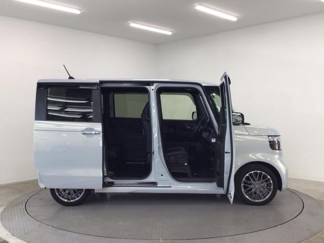 N-BOXカスタム ターボ デモカーUP・LED・フルセグ・メモリナビ・純正AW・ホンダCONNECT イモビライザー 1オナ 衝突被害軽減 フロントカメラ サイドカメラ ベンチシート キーフリー Pセンサー ESC パワステ(33枚目)