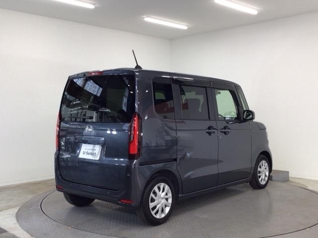 Ｎ－ＢＯＸ ベースグレード　デモカーＵＰ・ＬＥＤ・フルセグ・ホンダＣＯＮＮＥＣＴ・シートヒーター・ＥＴＣ　衝突軽減システム　スマートキ－　カーテンエアバック　イモビライザー　ＥＣＯモード　横滑り防止　オートクルーズ　キーフリー（4枚目）