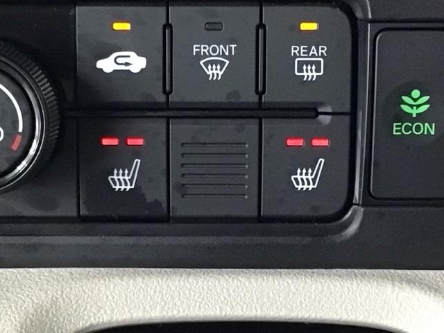 Ｎ－ＢＯＸ ベースグレード　デモカーＵＰ・ＬＥＤ・フルセグ・ホンダＣＯＮＮＥＣＴ・シートヒーター・ＥＴＣ　衝突軽減システム　スマートキ－　カーテンエアバック　イモビライザー　ＥＣＯモード　横滑り防止　オートクルーズ　キーフリー（11枚目）