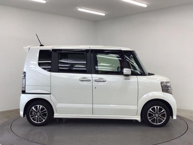 N-BOXカスタム GSSパッケージ HID・ディスプレイオーディオ・バックカメラ・純正AW・ECONスイッチ・ETC 両側パワ-スライドドア USB入力 スマ-トキ- 1オーナ Bカメ ETC付き エアコン ESC A-STOP ABS(4枚目)