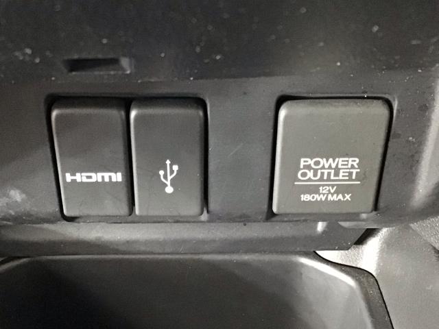 ＨＤＭＩポート、ＵＳＢポートが装備されております。ＨＤＭＩポートを他の機器と繋げることによって、モニターへ映像を流すことができます。