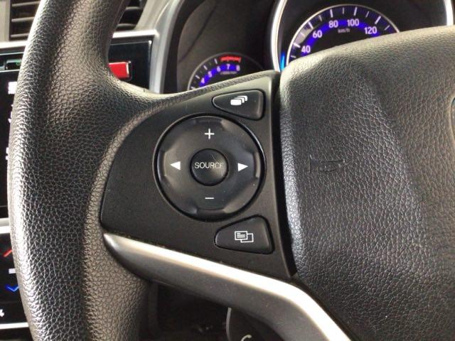 豊富に在庫を取り揃えています！軽自動車からミニバン、セダン、ＳＵＶ、話題のハイブリッド車など続々入荷しております！