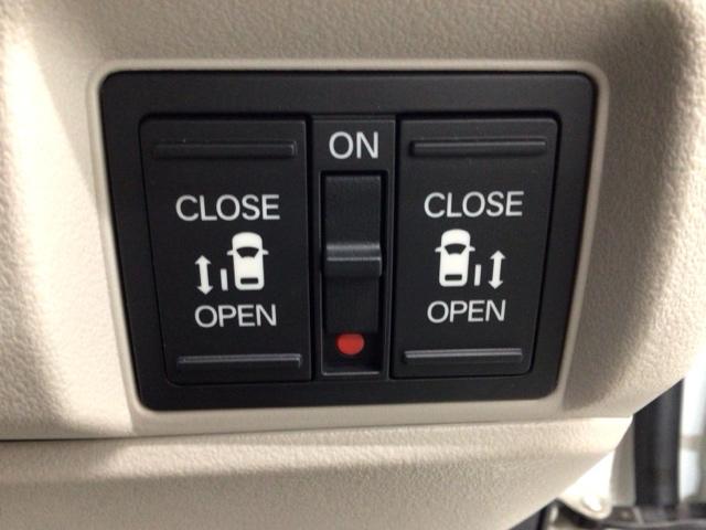 Ｎ－ＢＯＸ ベースグレード　デモカーＵＰ・ＬＥＤ・フルセグ・ホンダＣＯＮＮＥＣＴ・シートヒーター・ＥＴＣ　衝突軽減システム　スマートキ－　カーテンエアバック　イモビライザー　ＥＣＯモード　横滑り防止　オートクルーズ　キーフリー（21枚目）