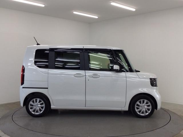 Ｎ－ＢＯＸ ベースグレード　デモカーＵＰ・ＬＥＤ・フルセグ・ホンダＣＯＮＮＥＣＴ・シートヒーター・ＥＴＣ　衝突軽減システム　スマートキ－　カーテンエアバック　イモビライザー　ＥＣＯモード　横滑り防止　オートクルーズ　キーフリー（28枚目）