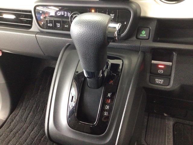 N-ONE オリジナル LED・CDチューナー・スマートキー・パワーウインドウ・障害物センサー 追突被害軽減ブレーキ オートクルーズコントロール サイドエアバック クリアランスソナー LEDライト USB WAB エアバッグ(13枚目)