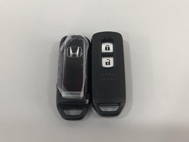 N-ONE オリジナル LED・CDチューナー・スマートキー・パワーウインドウ・障害物センサー 追突被害軽減ブレーキ オートクルーズコントロール サイドエアバック クリアランスソナー LEDライト USB WAB エアバッグ(23枚目)