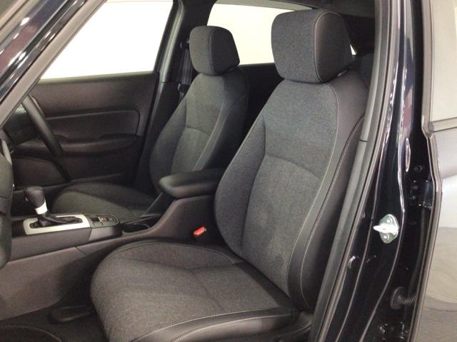 フィット ホーム　デモカーＵＰ・ＬＥＤ・フルセグ・メモリナビ・バックカメラ・スマートキー　衝突軽減　リアカメラ　ソナー　ＵＳＢ接続　ＡＡＣ　横滑り防止機能　サイドエアバック　ワンオーナー車　オートライト　ＬＥＤライト（38枚目）