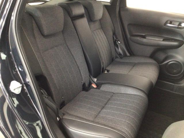 フィット ホーム　デモカーＵＰ・ＬＥＤ・フルセグ・メモリナビ・バックカメラ・スマートキー　衝突軽減　リアカメラ　ソナー　ＵＳＢ接続　ＡＡＣ　横滑り防止機能　サイドエアバック　ワンオーナー車　オートライト　ＬＥＤライト（41枚目）