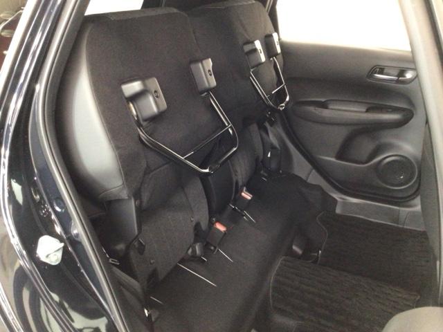 フィット ホーム　デモカーＵＰ・ＬＥＤ・フルセグ・メモリナビ・バックカメラ・スマートキー　衝突軽減　リアカメラ　ソナー　ＵＳＢ接続　ＡＡＣ　横滑り防止機能　サイドエアバック　ワンオーナー車　オートライト　ＬＥＤライト（42枚目）