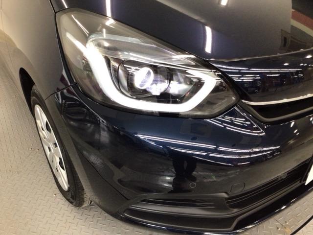 フィット ホーム　デモカーＵＰ・ＬＥＤ・フルセグ・メモリナビ・バックカメラ・スマートキー　衝突軽減　リアカメラ　ソナー　ＵＳＢ接続　ＡＡＣ　横滑り防止機能　サイドエアバック　ワンオーナー車　オートライト　ＬＥＤライト（50枚目）