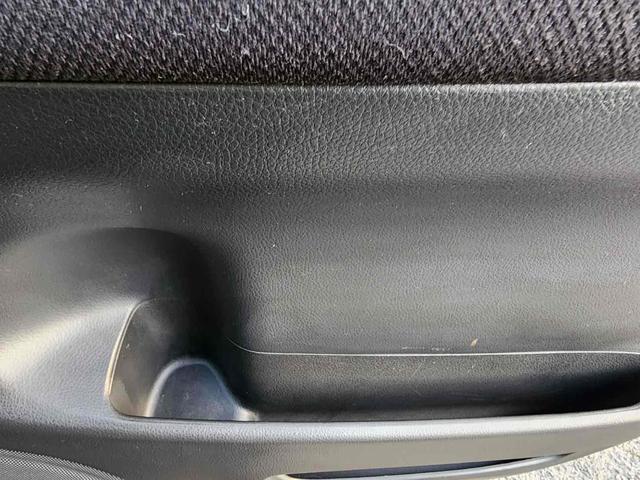 セレナ ハイウェイスター S-ハイブリッド エアロモード ドライブレコーダー ETC バックカメラ ナビ TV オートクルーズコントロール 両側電動スライドドア HID スマートキー アイドリングストップ 電動格納ミラー 後席モニター 3列シート CVT(40枚目)