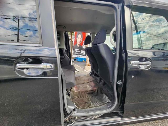 Ｎ－ＢＯＸカスタム Ｇ・ターボパッケージ　ＥＴＣ　バックカメラ　両側電動スライドドア　ナビ　ＴＶ　オートクルーズコントロール　ＨＩＤ　スマートキー　アイドリングストップ　電動格納ミラー　ベンチシート　ＣＶＴ　盗難防止システム　ＡＢＳ　ＥＳＣ（27枚目）