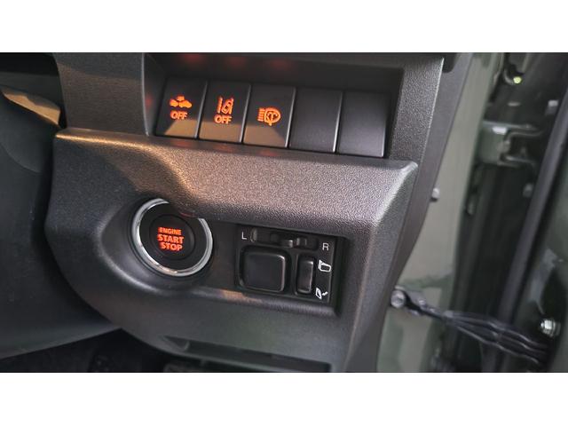 ジムニー 　４ＷＤ　ドライブレコーダー　ＥＴＣ　ＴＶ　オートクルーズコントロール　レーンアシスト　衝突被害軽減システム　ヘッドライトウォッシャー　スマートキー　電動格納ミラー　シートヒーター　ＡＴ　ＥＳＣ（6枚目）