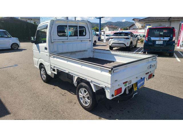キャリイトラック 　軽トラック　ＭＴ　アルミホイール　エアコン　運転席エアバッグ（11枚目）