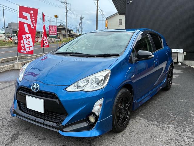 アクア S /禁煙車/新品タイヤ/純正フルエアロ/純正ナビ/バックカメラ/プッシュスタート/シートヒーター/ETC/(3枚目)