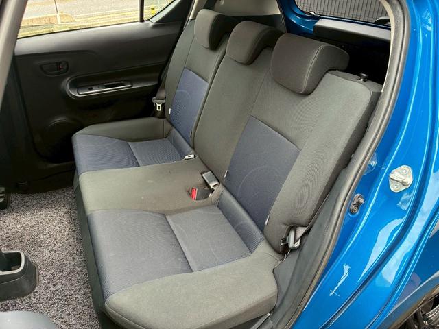 アクア S /禁煙車/新品タイヤ/純正フルエアロ/純正ナビ/バックカメラ/プッシュスタート/シートヒーター/ETC/(10枚目)