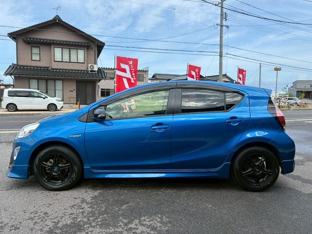 アクア S /禁煙車/新品タイヤ/純正フルエアロ/純正ナビ/バックカメラ/プッシュスタート/シートヒーター/ETC/(27枚目)