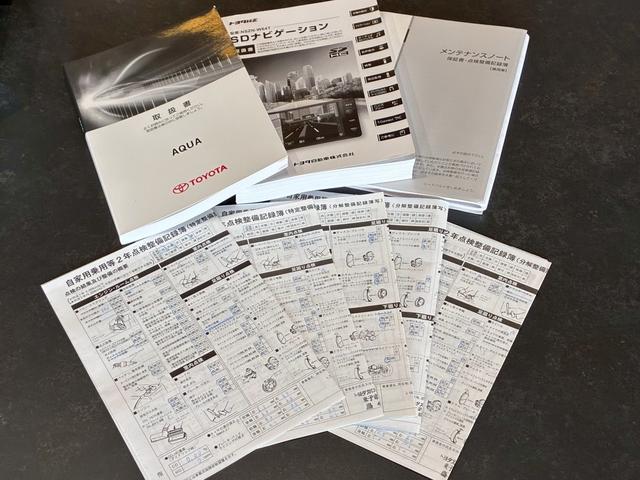 アクア S /禁煙車/新品タイヤ/純正フルエアロ/純正ナビ/バックカメラ/プッシュスタート/シートヒーター/ETC/(31枚目)