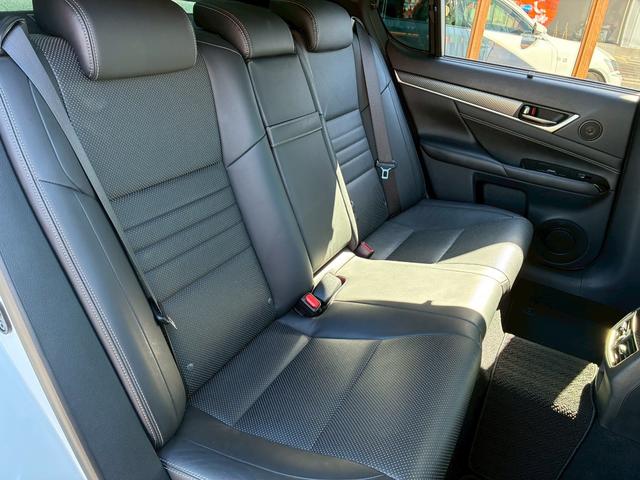 ＧＳ ＧＳ２５０　Ｆスポーツ　／後期／サンルーフ／禁煙車／黒革電動シート／純正ナビ／バックカメラ／レーダークルーズコントロール／ＬＥＤヘッドライト／ＥＴＣ／電動トランク／ステアリングヒーター／シートヒーター／シートクーラー／（9枚目）