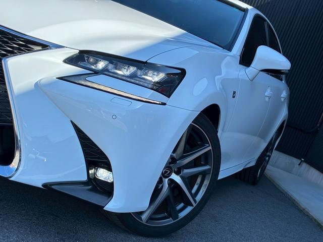 ＧＳ ＧＳ２５０　Ｆスポーツ　／後期／サンルーフ／禁煙車／黒革電動シート／純正ナビ／バックカメラ／レーダークルーズコントロール／ＬＥＤヘッドライト／ＥＴＣ／電動トランク／ステアリングヒーター／シートヒーター／シートクーラー／（32枚目）
