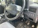 ＴＢ　４ＷＤ　５速マニュアル　エアコン　パワステ　運転席エアバッグ　三方開（20枚目）
