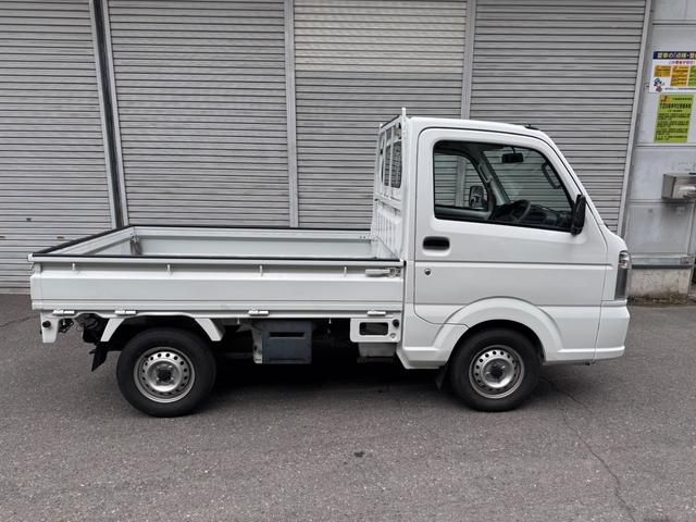 キャリイトラック ＫＣエアコン・パワステ農繁仕様　パートタイム４ＷＤ　マニュアル５速　エアコン　予備キー付き（13枚目）