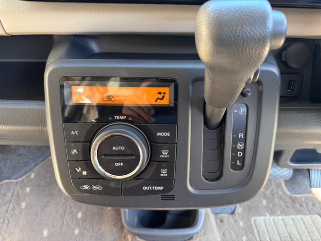 モコ X プッシュスタート オートエアコン スマートキー 予備キー付き ETC CD ラジオ(8枚目)