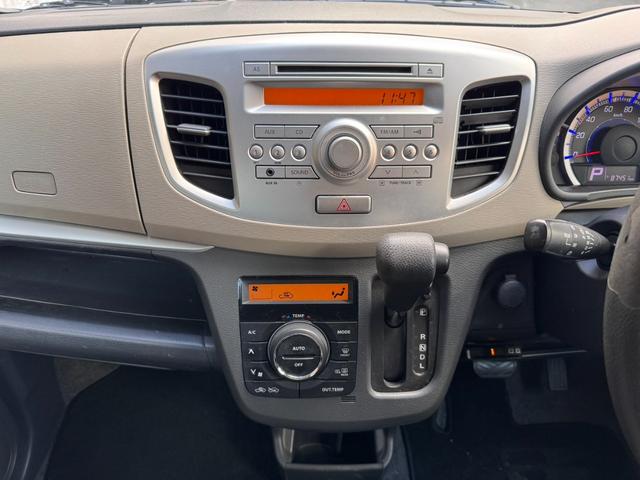 ワゴンR FXリミテッド 4WD アイドリングストップ機能搭載車 シートヒーター 純正デッキ オートライト オートエアコン ETC(6枚目)