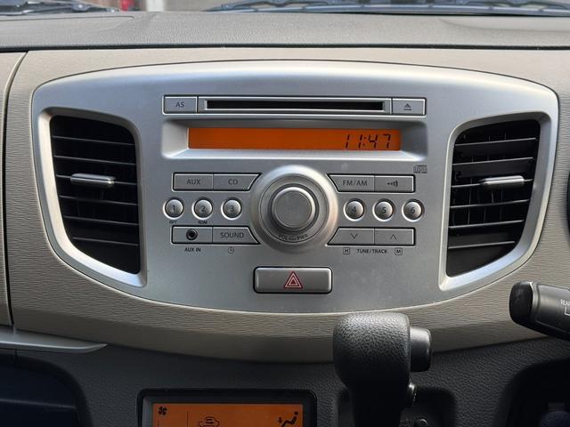 ワゴンR FXリミテッド 4WD アイドリングストップ機能搭載車 シートヒーター 純正デッキ オートライト オートエアコン ETC(8枚目)
