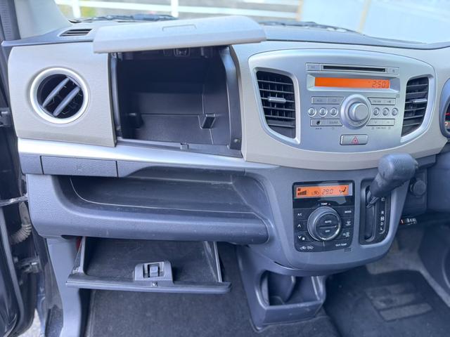 ワゴンR FXリミテッド 4WD アイドリングストップ機能搭載車 シートヒーター 純正デッキ オートライト オートエアコン ETC(9枚目)