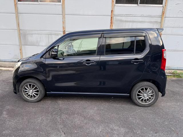 ワゴンR FXリミテッド 4WD アイドリングストップ機能搭載車 シートヒーター 純正デッキ オートライト オートエアコン ETC(21枚目)