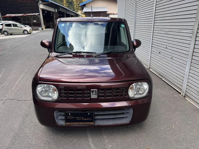 アルトラパン Ｇ　４ＷＤ　運転席側シートヒーター　プッシュスタート　純正デッキ　予備キー付き（3枚目）