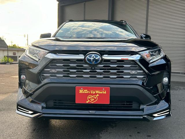 ＲＡＶ４ ハイブリッドＧ　ワンオーナー　禁煙車　全方位モニター　モデリスタフルエアロ　ＬＥＤヘッドライト　フォグランプ　トヨタセーフティセンス　ＢＳＭ　前後ドラレコ　パワーゲート　運転席・助手席シートヒーター　純正ナビ（2枚目）