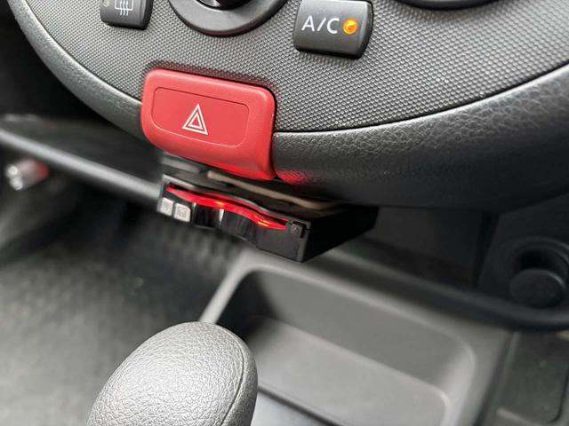 ランサーカーゴ １５Ｍ　ＥＴＣ　ＡＣ１００Ｖ電源　キーレス　バックソナー　パワーウィンドウ　電動格納ミラー　パワステ　ＡＢＳ　エアコン　記録簿　三角表示板　禁煙車　修復歴なし　タイミングチェーン（8枚目）