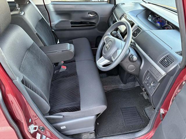 タント カスタムＸ　ＳＡＩＩ　両側スライド片側電動ドア　スマートアシスト２　純正ナビ　バックカメラ　フルセグテレビ　ＤＶＤ　ブルートゥース　ハンズフリー　ＥＴＣ　ＬＥＤ　フォグ　純正１４ＡＷ　修復歴なし　禁煙車　タイミングチェーン（17枚目）