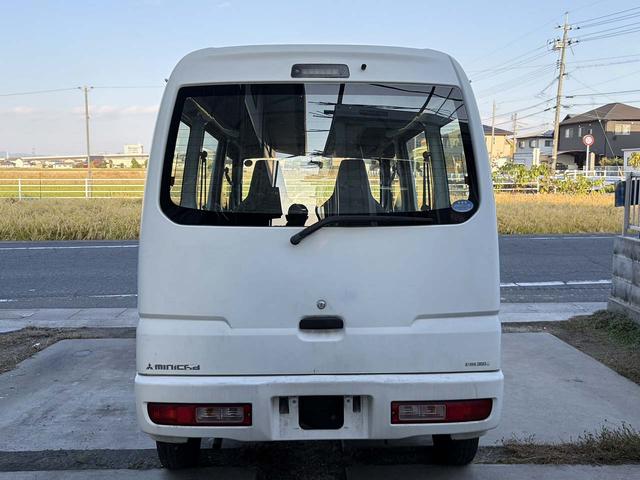 ミニキャブバン ＣＤ　両側スライドドア　５速マニュアル　軽バン　ハイルーフ　集中ドアロック　Ｗエアバック　パワステ　エアコン　４人乗り　タイヤ新品交換　スパークプラグ新品交換　修復歴なし（26枚目）