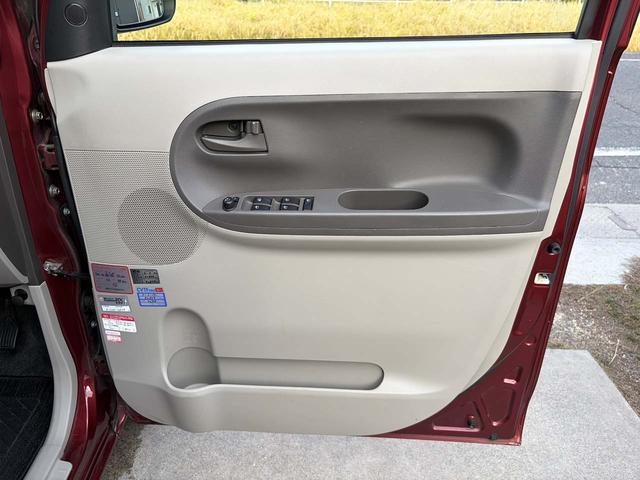 タント Ｘ　ＳＡＩＩ　両側スライド片側電動ドア　スマアシ２　プッシュスタート　純正ナビ　バックカメラ　フルセグテレビ　ＤＶＤ　Ｂｌｕｅｔｏｏｔｈオーディオ　ハンズフリー通話　ＵＳＢ　修復歴なし　禁煙車　タイミングチェーン（18枚目）