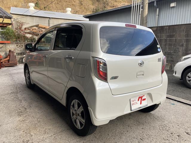 X キーレスエントリー アイドリングストップ 電動格納ミラー CVT 盗難防止システム ABS CD ミュージックプレイヤー接続可 アルミホイール 衝突安全ボディ エアコン パワーステアリング(17枚目)