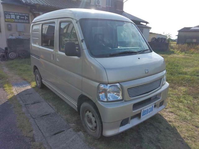 この度は当店のお車をご覧になっていただき、誠にありがとうございます。じっくり現車確認して頂けるよう、ご準備を致します!