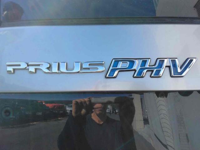プリウスPHV S 禁煙車 ドライブレコーダー ETC ナビ TV エアロ アルミホイール HID スマートキー アイドリングストップ CVT 盗難防止システム 衝突安全ボディ ABS エアコン パワーステアリング(5枚目)