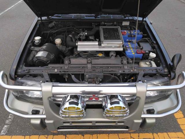 パジェロ ワイド XR-II 4WD 禁煙車 ETC アルミホイール キーレスエントリー MT エアコン パワーステアリング(8枚目)