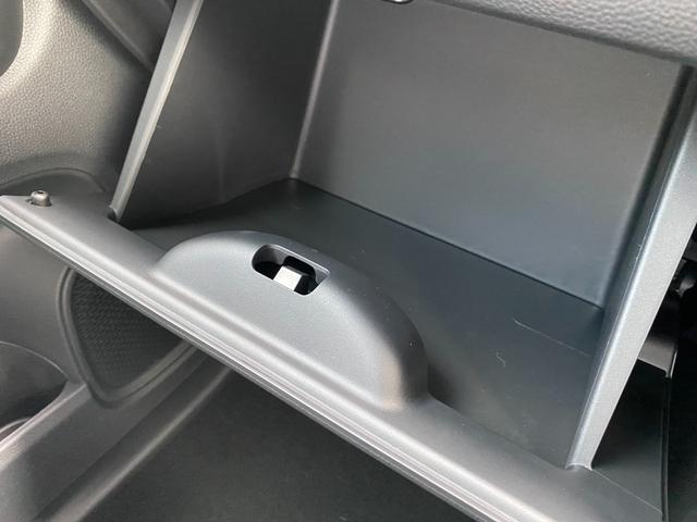 Ｎ－ＷＧＮカスタム Ｌ　バックカメラ　クリアランスソナー　オートクルーズコントロール　レーンアシスト　衝突被害軽減システム　オートライト　ＬＥＤヘッドランプ　スマートキー　アイドリングストップ　シートヒーター　ベンチシート（8枚目）