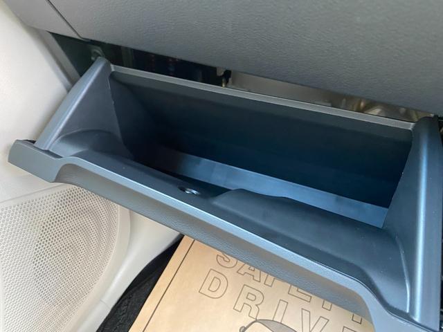 ｅＫワゴン Ｍ　バックカメラ　ナビ　ＴＶ　クリアランスソナー　レーンアシスト　衝突被害軽減システム　オートライト　キーレスエントリー　アイドリングストップ　電動格納ミラー　シートヒーター　ベンチシート　ＣＶＴ（12枚目）