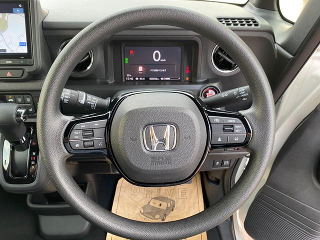 Ｎ－ＢＯＸカスタム ベースグレード　バックカメラ　両側スライド・片側電動　ナビ　ＴＶ　クリアランスソナー　オートクルーズコントロール　レーンアシスト　衝突被害軽減システム　オートライト　ＬＥＤヘッドランプ　スマートキー（3枚目）