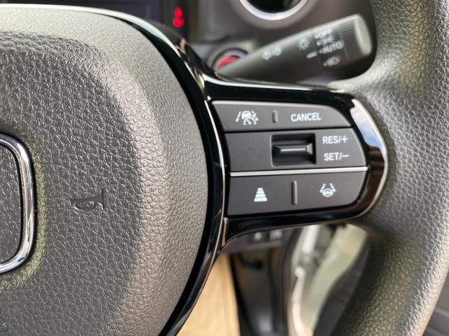 Ｎ－ＢＯＸカスタム ベースグレード　バックカメラ　両側スライド・片側電動　ナビ　ＴＶ　クリアランスソナー　オートクルーズコントロール　レーンアシスト　衝突被害軽減システム　オートライト　ＬＥＤヘッドランプ　スマートキー（5枚目）