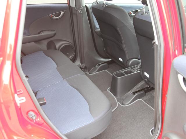 G ETC 走行3526km 盗難防止 WSRS フルフラットシート PW AC PS ABS 衝突安全ボディ ワイヤレスキー 運転席エアバッグ(12枚目)