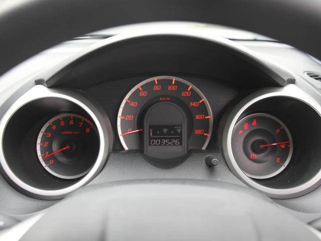 G ETC 走行3526km 盗難防止 WSRS フルフラットシート PW AC PS ABS 衝突安全ボディ ワイヤレスキー 運転席エアバッグ(17枚目)