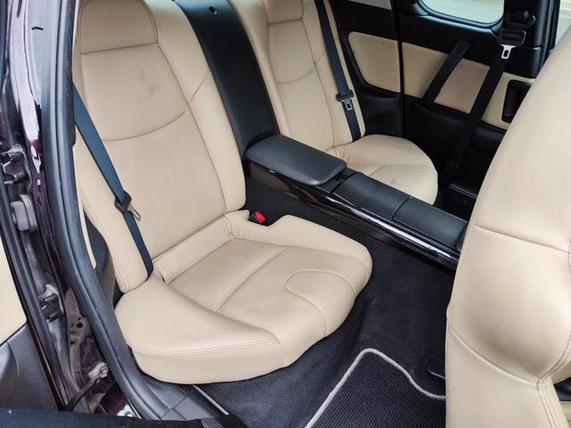 タイプS 寒冷地仕様 CD再生 イモビライザー キセノンヘッドランプ 運転席助手席エアバッグ HDDナビ ETC ABS 横滑り防止 ローダウン 衝突安全ボディ エアバッグ キーレス付 ナビ付き AAC PS(12枚目)
