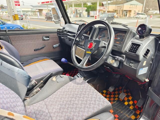 ＨＡ　ターボ　パワーステアリング　ＥＴＣ　リフトアップ　パートタイム４ＷＤ　ＡＣ　４ナンバー登録車　２名乗車　社外ステアリング　社外マフラー(10枚目)